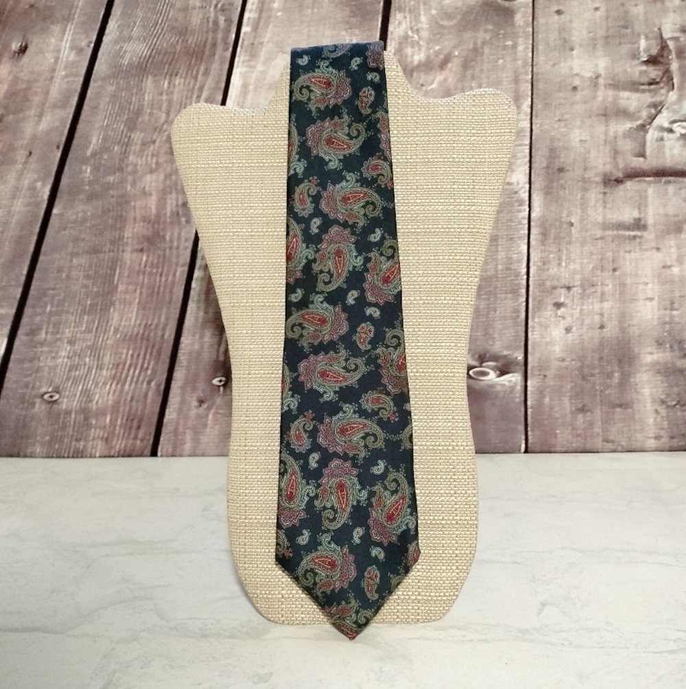 Hardy Amies London Vintage Men's Tie / Burgundy Red & Green Paisley Silk Necktie